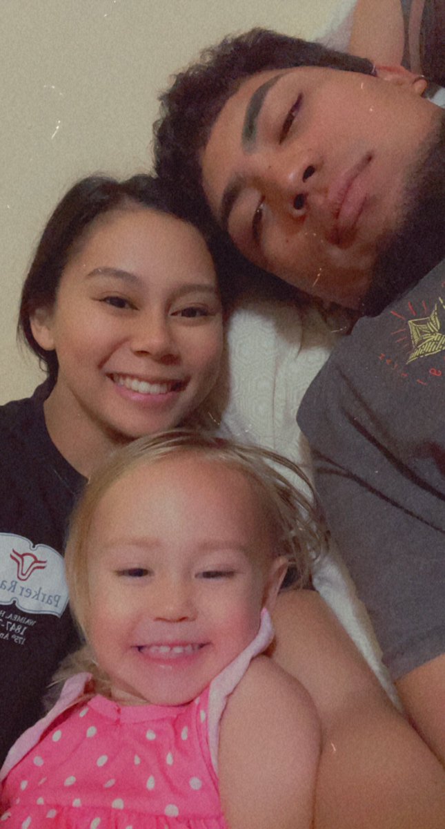 lilinxeeee's tweet photo. Random pictures of my lil family and I that makes me so fricken happy🥺🥰

Soon to be family of 4! So grateful for this life, thank you God🙏🏽 https://t.co/dPMQYbgvJE