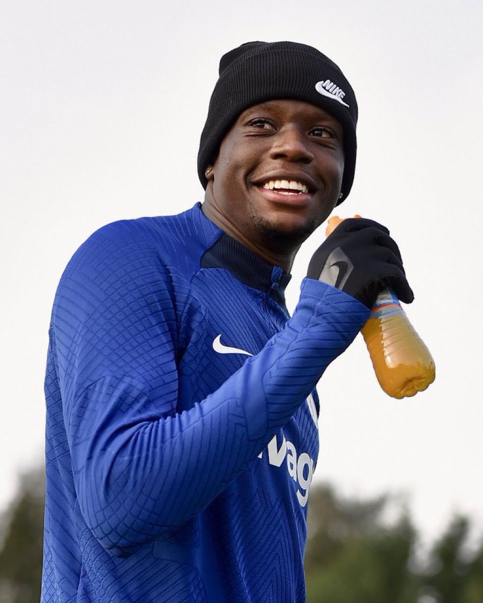 ChristDeKing's tweet image. Chelsea fans retweet this to show appreciation for Zakaria. 🔥 🙌🏾