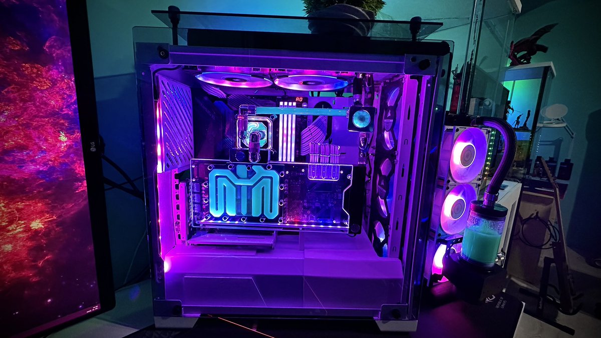 mr_b3ard_'s tweet photo. 💧Project WaterCooled v3.0💧

Ez a PC-m harmadik variánsa.

A build videót meg tudjátok nézni YouTube-on. 🤓

@EKWaterBlocks @alphacool @CORSAIR @TEAMEVGA 

#ekwb #alphacool #corsair #evga 

🔴 https://t.co/g3k069niTa https://t.co/akoifs4oyD