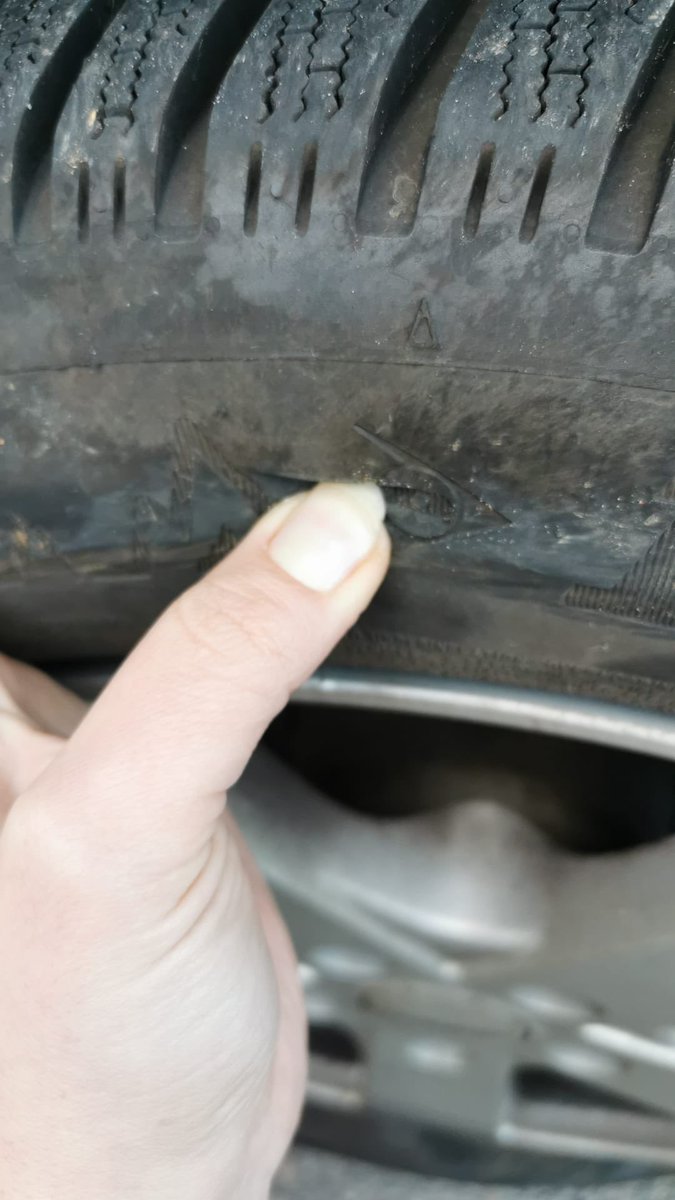 DK44.art tweet media