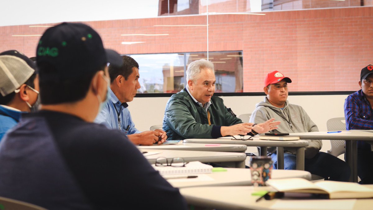 AlianzasAG's tweet photo. En el marco de @ASPIRE_Proyecto, financiado por @USAIDGuate, implementado por @MIT, @uvggt y @AGEXPORTGT, se realizó taller de Co-creación con especialistas de los sectores de arveja y cardamomo, para fortalecer la visión multidisciplinar y multisectorial de la investigación 📝📈 https://t.co/X7c9V7zlTs