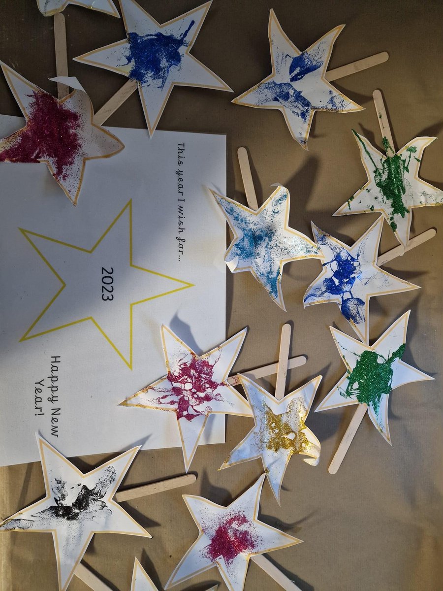 🎆ℍ𝕒𝕡𝕡𝕪 ℕ𝕖𝕨 𝕐𝕖𝕒𝕣 𝟚𝟘𝟚𝟛🎆

It was lovely to see so many smiley faces coming into Nursery, we enjoyed creating some sparkly stars &amp; made a wish for the new year!

We would also like to say how proud we are of our new children that have recently joined us 🌟💫