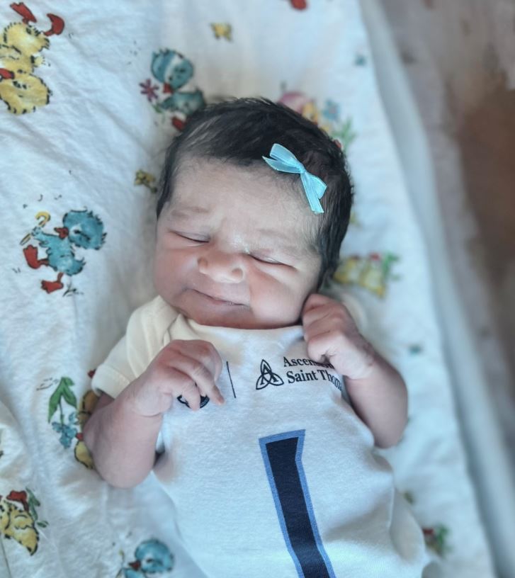 ascenstthomas's tweet image. Hello World!

The parents of Zavier and Aarohi welcomed their #TinyTitans to the world at our Ascension Saint Thomas Women's Care. 
Our Tiny Titans are just a few of the babies we celebrate each day.   ascn.io/3VN1wpe