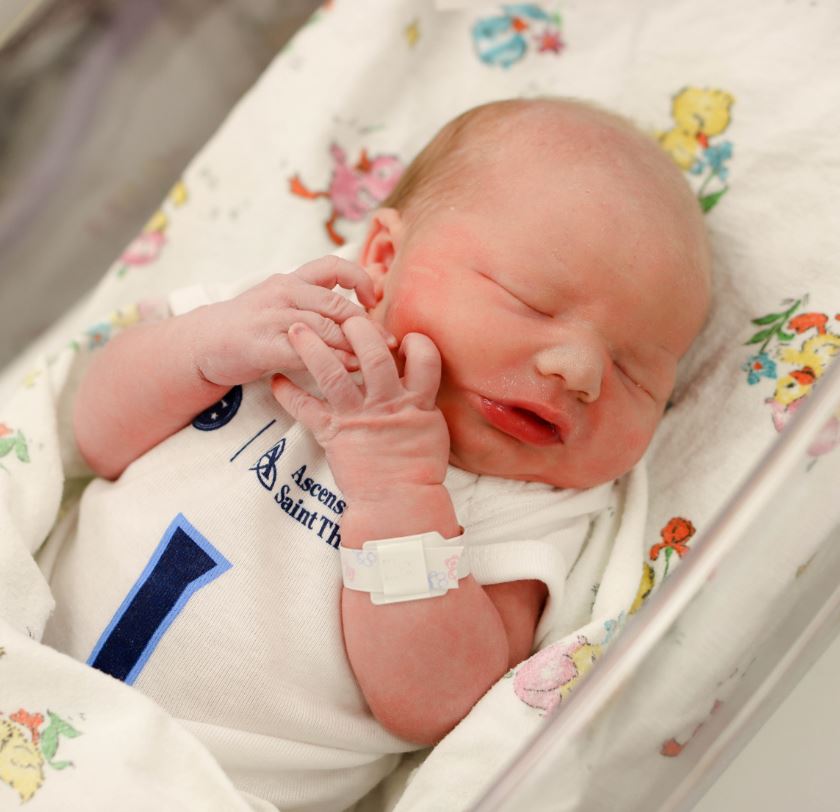 ascenstthomas's tweet image. Hello World!

The parents of Zavier and Aarohi welcomed their #TinyTitans to the world at our Ascension Saint Thomas Women's Care. 
Our Tiny Titans are just a few of the babies we celebrate each day.   ascn.io/3VN1wpe