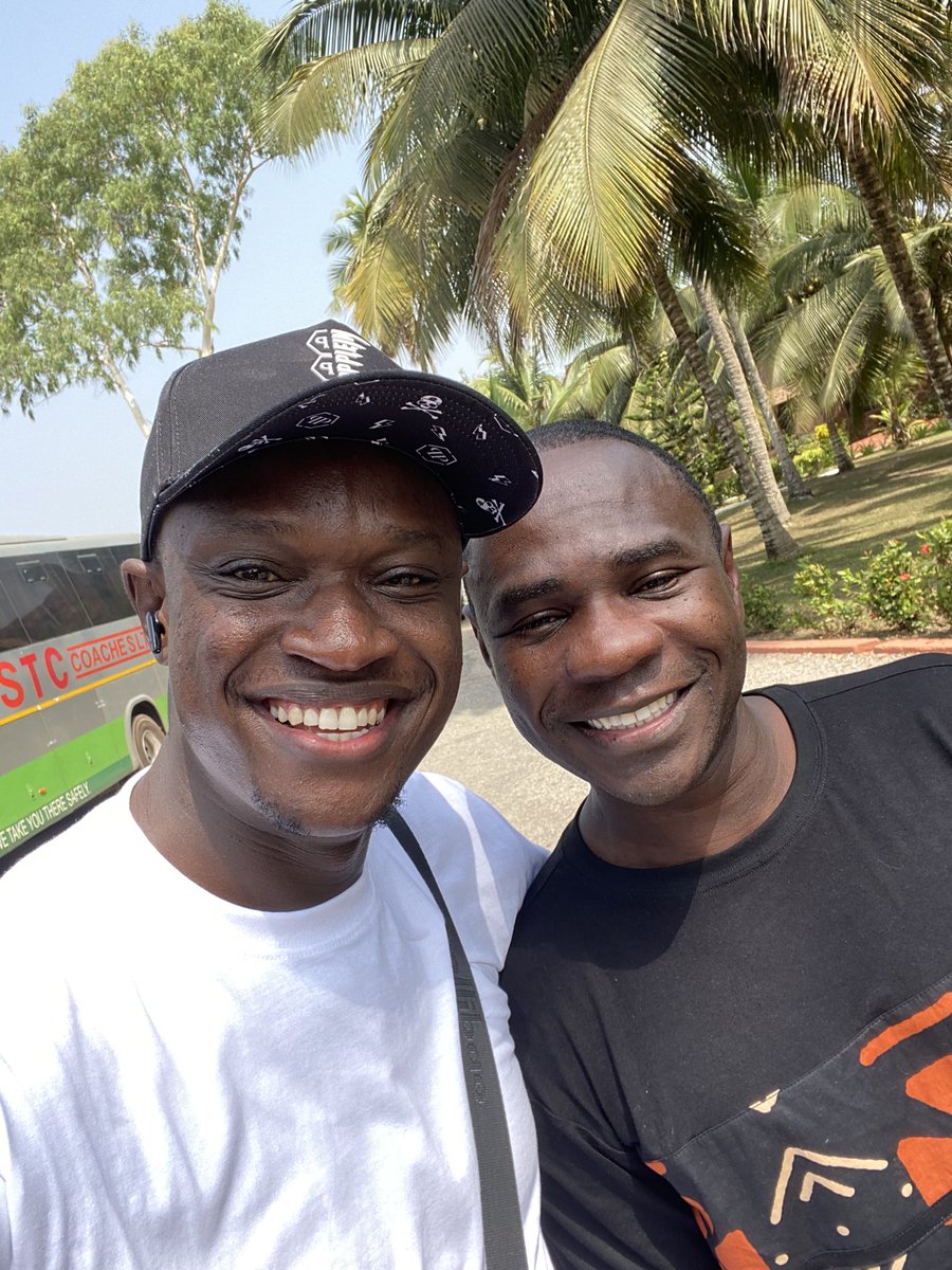 victorcowunna's tweet photo. Dr. Hans, @investingtutor, the founder of @TheRoyalsNFT! 

A Man with so much love for people that you can literally feel it when you meet him in person. A conduit of humility and kindness.

//1 https://t.co/lsImgnsQZ8