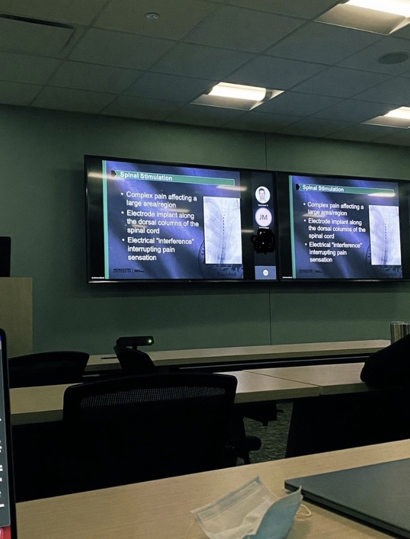 A peak into the radiology education area during our 7/19/22 lecture on pain/palliative interventions in interventional radiology: 

#IRad #RadTwitter #IR #Radiology #RadRes #Residency