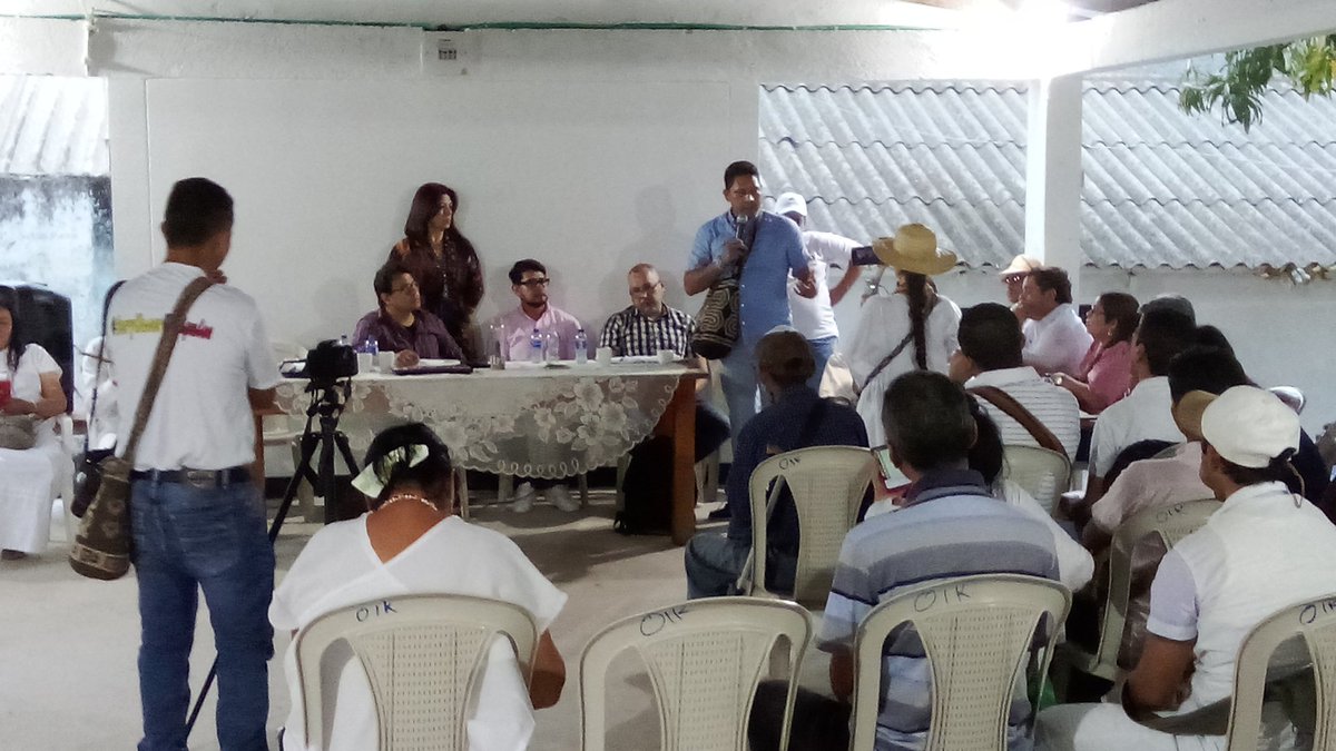 kankuamaipsi's tweet photo. En Minga de Trabajo para resolver situaciones de salud que se presentan en Territorio Kankuamo, gerente de @kankuamaipsi, @MARIOVILLAZONR, insiste en que se debe "Definir el uso de la sede física en Atánquez, para crear el vínculo administrativo". @cabildokankuamo @Jaimeluiskan https://t.co/Bd0uiuMExk