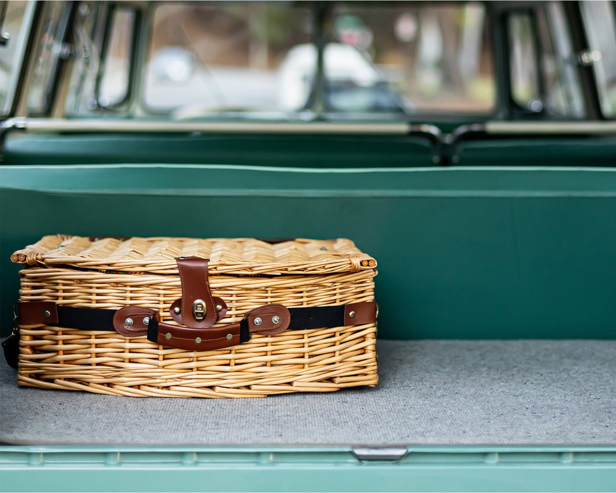 Barrett_Jackson's tweet image. Lot 1061 - Owned by actor and comedian #WillFerrell, this 1961 @VW #23Window #Microbus has been restored with New Old Stock parts. It will be crossing the block at the 2023 #Scottsdale Auction with No Reserve, January 21-29 at #WestWorld.

Learn more: bit.ly/SD23-61VWBus