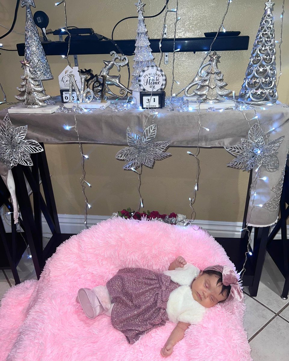 26Stephaniee's tweet image. Angeline Giselle 🎀 #onemonthold