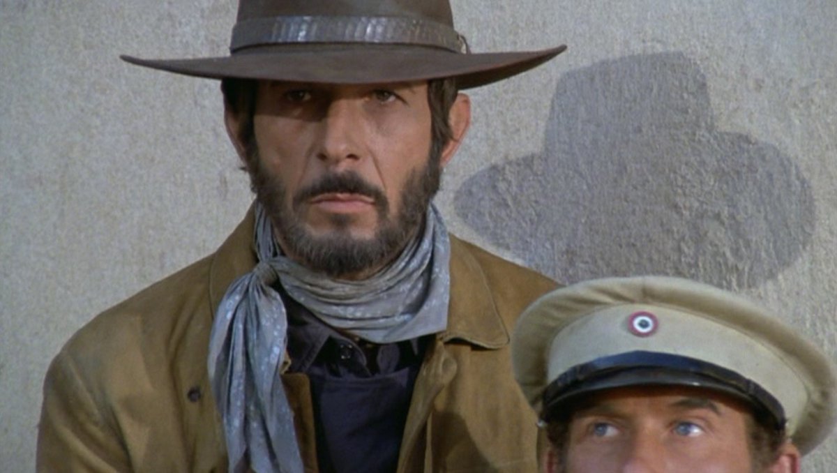 antipodal's tweet photo. #StarTrek #LeonardNimoy #Catlow
As follow up to my tweet the other day, following are screen caps of Leonard, portraying Orville Miller, from the last scene in Catlow. Sort of an homage to 'Butch Cassidy & the Sundance Kid,' Catlow invades a Mexican prison to kill Catlow... https://t.co/Vlo4d7CtC0
