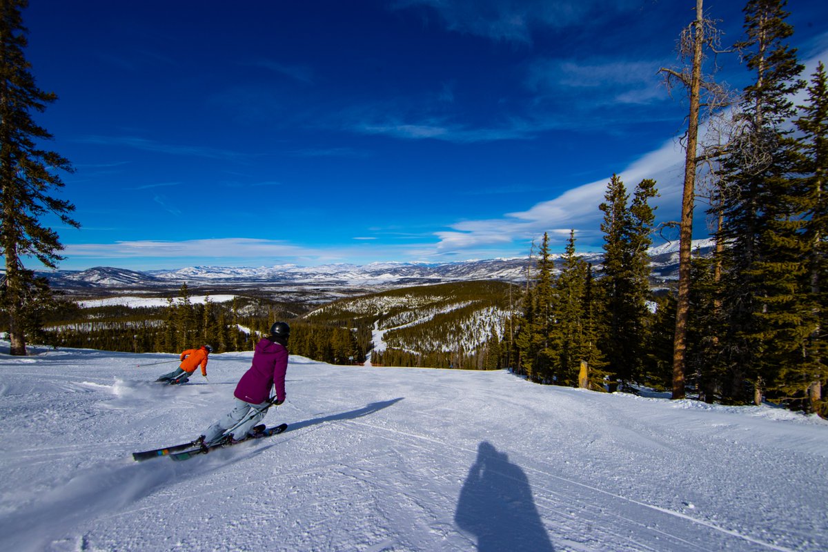 SeirusGear's tweet image. A new year brings new intentions and resolutions. For those who added 'get outside more often' to your '23 list, we have just the right gear for you. Check our full line of #coldweatheressentials at seirus.com where you'll find all the goodies to keep your warm!