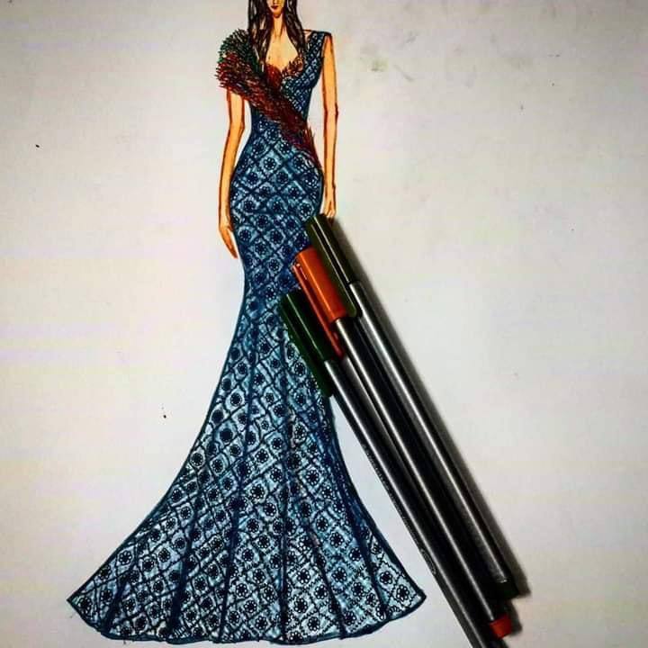 Lyzza58's tweet image. As a designer only know about work and business, never have time to think about love😂😂