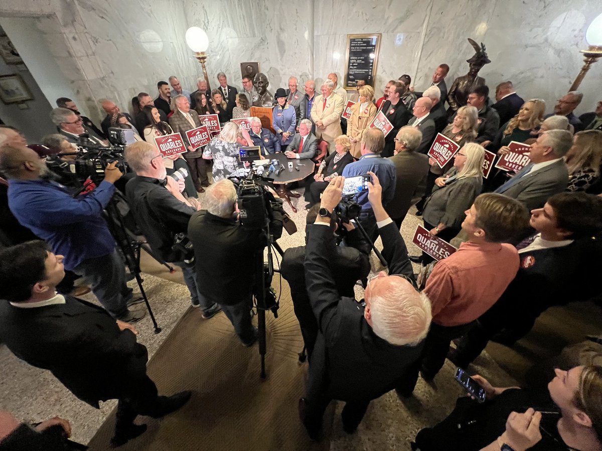 agtim's tweet image. Honored to stand with Dr. Ryan Quarles as he officially files his paperwork for Governor of the Commonwealth of Kentucky. His statesmanship, record of fiscal responsibility, and conservative values were recognized today as the qualities needed in our state’s next leader.