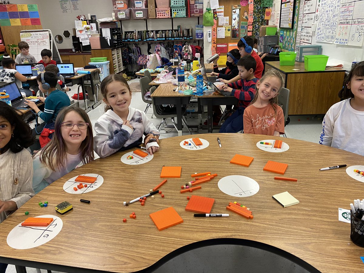 MissLizHarvey's tweet image. We had so much fun reviewing our place value to help us get ready for subtraction! @LittleRiverLCPS #placevalue