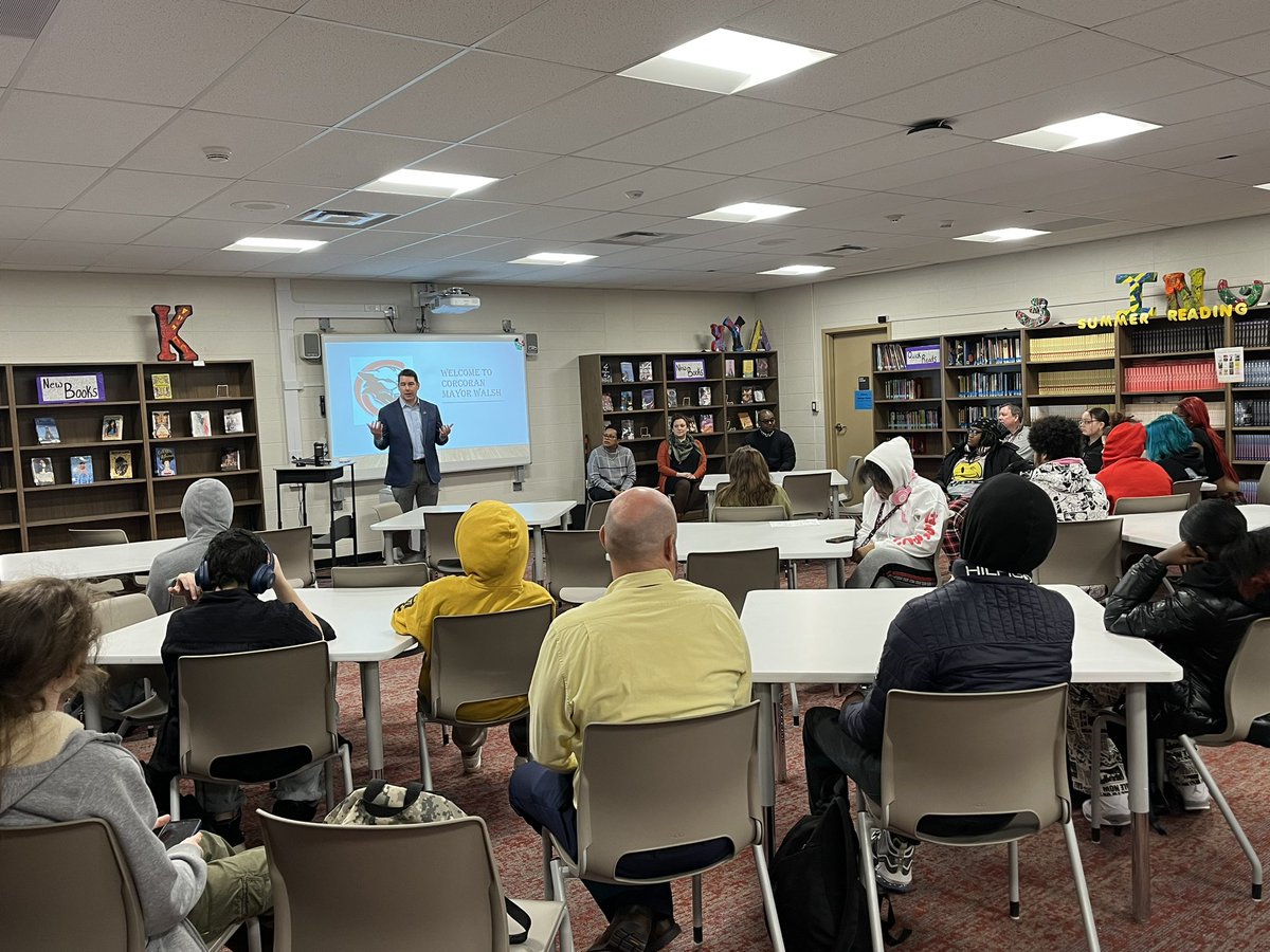 A huge thank you to <a href="/BenWalsh44/">Ben Walsh</a> for coming to Corcoran to speak to our students! Our kids asked great questions and shared genuine concerns and care for their city.  Thank you Mayor Walsh for being a part of #CTF! <a href="/CorcoranCougars/">Corcoran High School</a> <a href="/SyracuseSchools/">Syracuse City School</a>