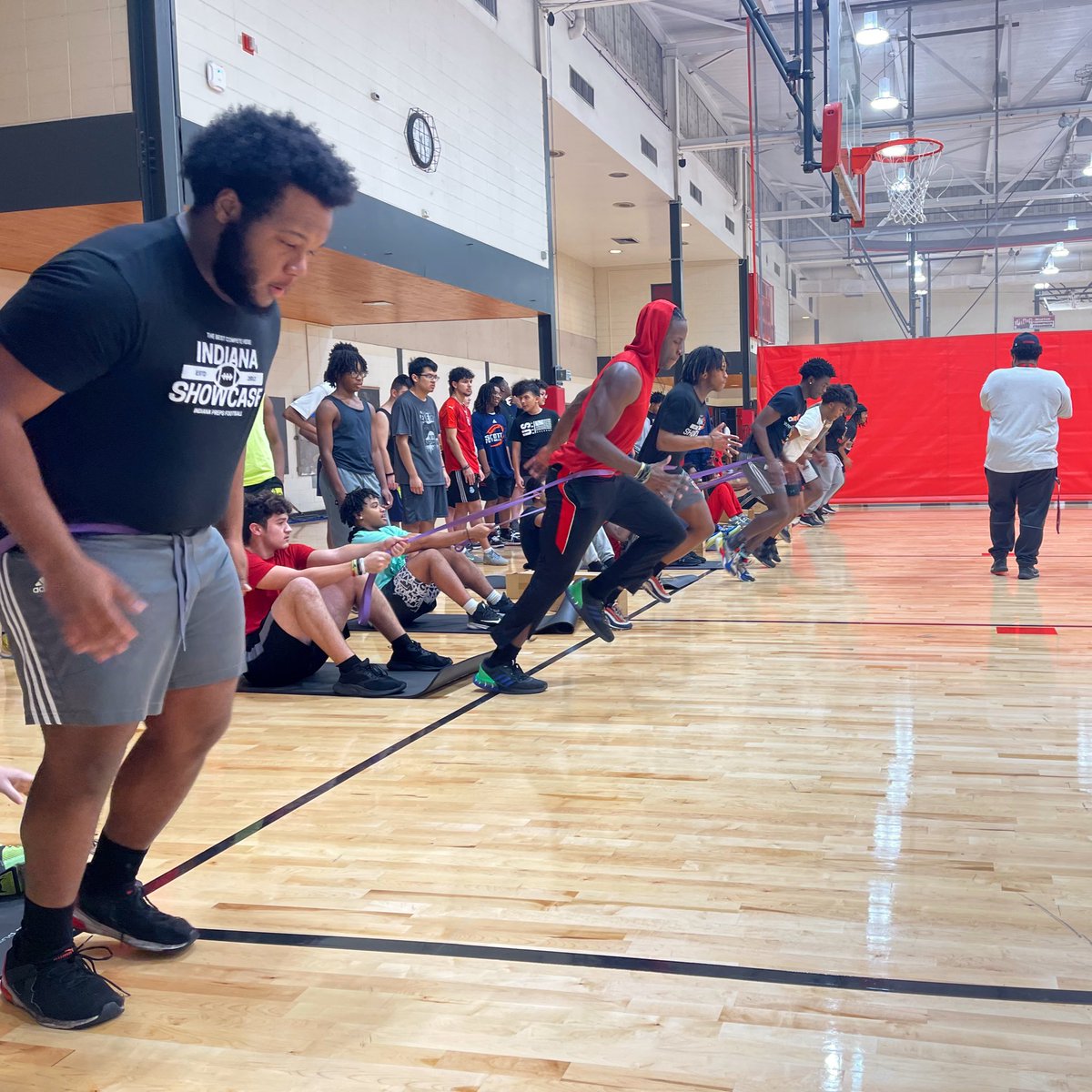 Thank you <a href="/CoreyBa36206485/">Corey Bailey</a> and the <a href="/CCSJ_TFXC/">Crimson Wave Cross Country</a> staff for giving our athletes some encouragement and information about opportunities at the next level! #WinTheDay