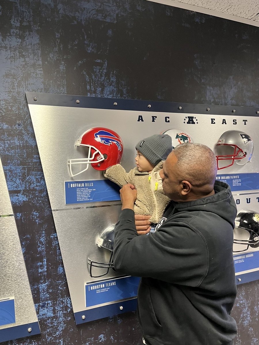 JackDamuni's tweet image. My grandson Ziggy came and visit me at work today and fascinated by this helmet so today I made him an official Bills Mafia member.
WELCOME TO THE FAMILY ZIGGY BOY!!!
Let’s Go Buffalo🦬
#BillsMafia