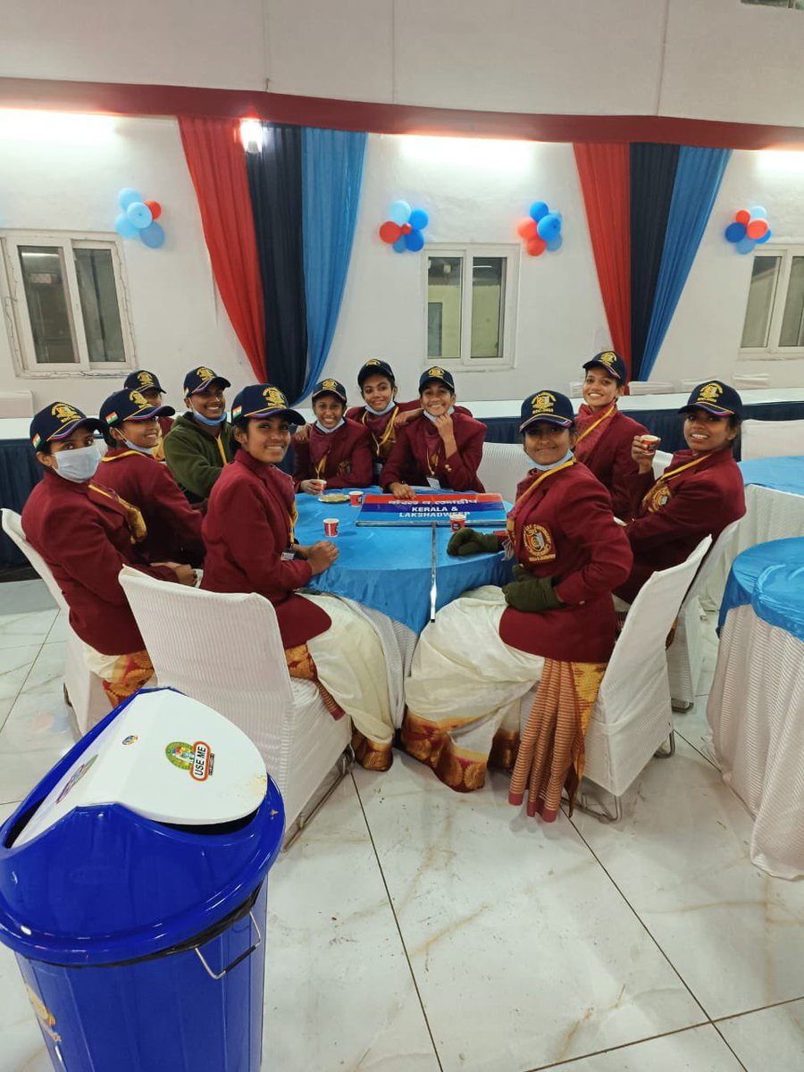 NCC_KER_LAK_DTE's tweet photo. More than the Competition it is the Integration of Cadets from various states. At the end of all competitions  in the  chilling atmosphere around, what brings smile on face is to see all cadets sitting together enjoying hot cup of tea,sharing thoughts and appreciating each other https://t.co/jThYRz3LAs