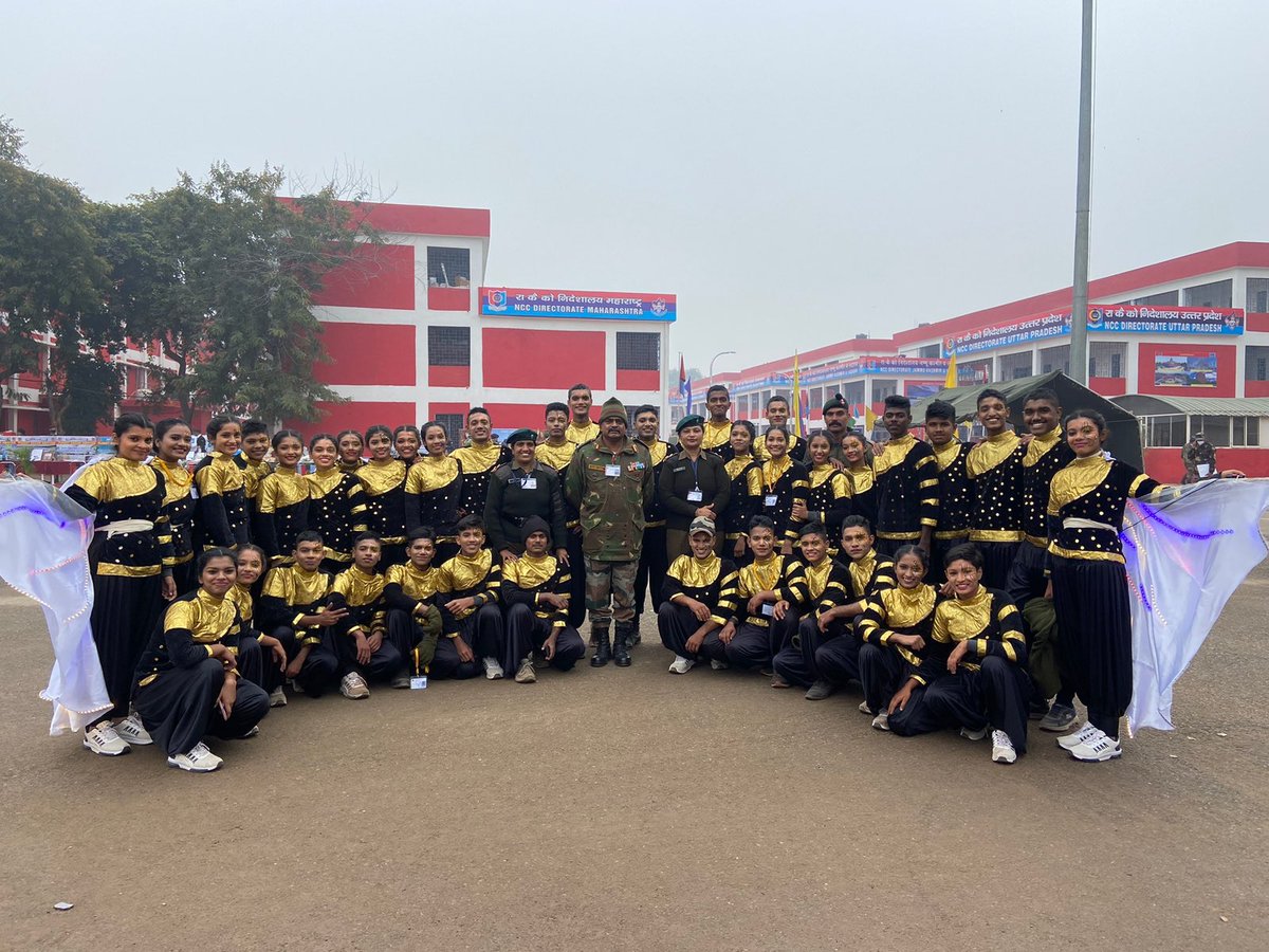 NCC_KER_LAK_DTE's tweet photo. More than the Competition it is the Integration of Cadets from various states. At the end of all competitions  in the  chilling atmosphere around, what brings smile on face is to see all cadets sitting together enjoying hot cup of tea,sharing thoughts and appreciating each other https://t.co/jThYRz3LAs