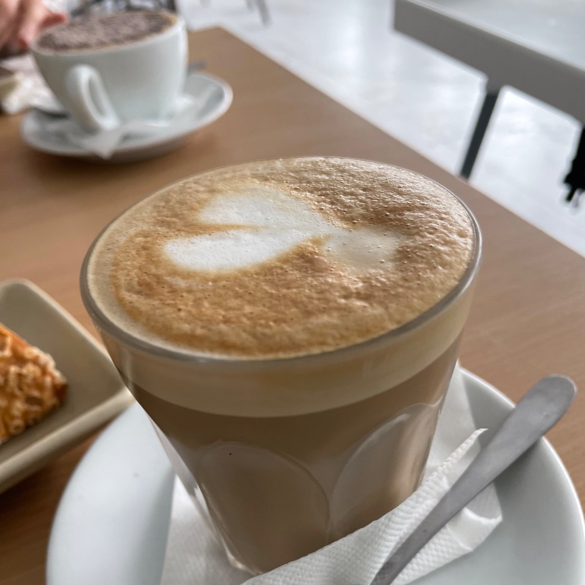 Rainy summer days 🌧
Calls for cannoli and coffee and connecting with people who make my heart happy! 💖 #moredayslikethis