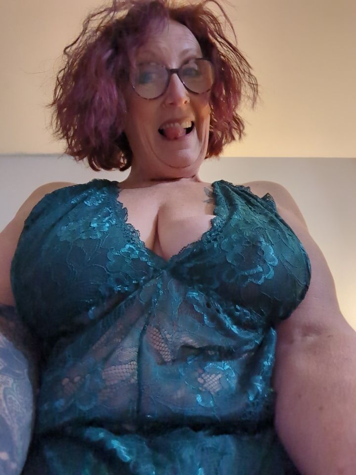 TrixieG70's tweet photo. @Rugbyguy84 All yours #babe https://t.co/34fJJcmHWf
