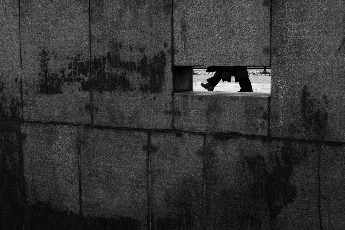 HellstenPhoto's tweet image. Frames &amp;amp; Crosswalks