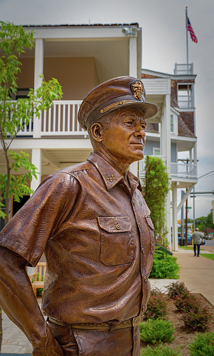 timstanleyphoto's tweet photo. New artwork for sale! - "Admiral Nimitz Statue" - https://t.co/PKdu6nXpWm @fineartamerica https://t.co/5zEJeI1gIM