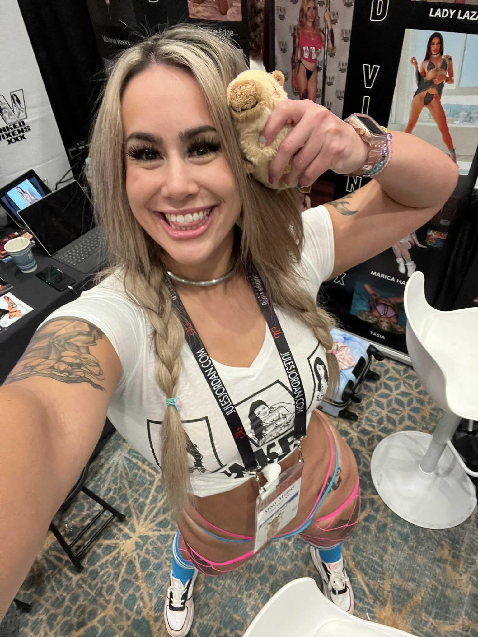 Tw Pornstars Misty ᶠᵘᶜᵏᵐʸᶠᵃᶜᵉ Meaner Twitter Misty Is Here Booth 2401 Aokentertainme2 1