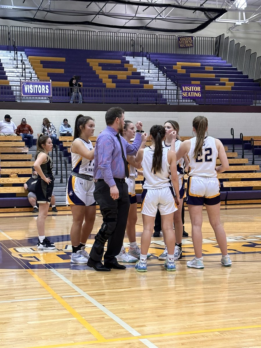 JV lakers defeat Lebanon 50-29 and improve to 3-1n #lakernation 🏀