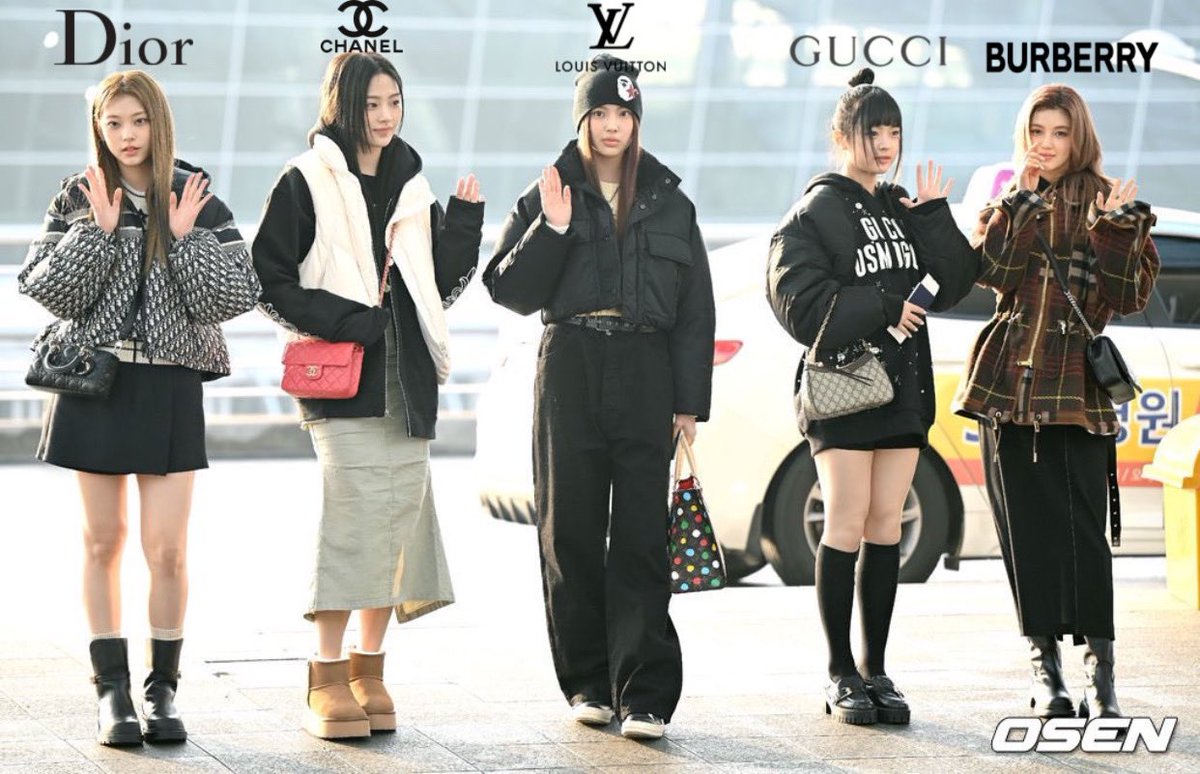 Newjeans brand clothes they wore to the airport.

Hanni - Gucci brand ambassador 
Danielle - Burberry global ambassador 
Hyein - LV brand ambassador 
Minji and Haerin - not announced yet