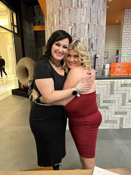 Pics with my boo thang @nikki_night we are planning some stuff too! Watch out 2023 we are coming for<a class="tags" href="/tag/nikki_night">@nikki_night</a><a href="/tag/tuesday"class="tags"><span>#tuesday</span></a><a href="/tag/throwback"class="tags"><span>#throwback</span></a>