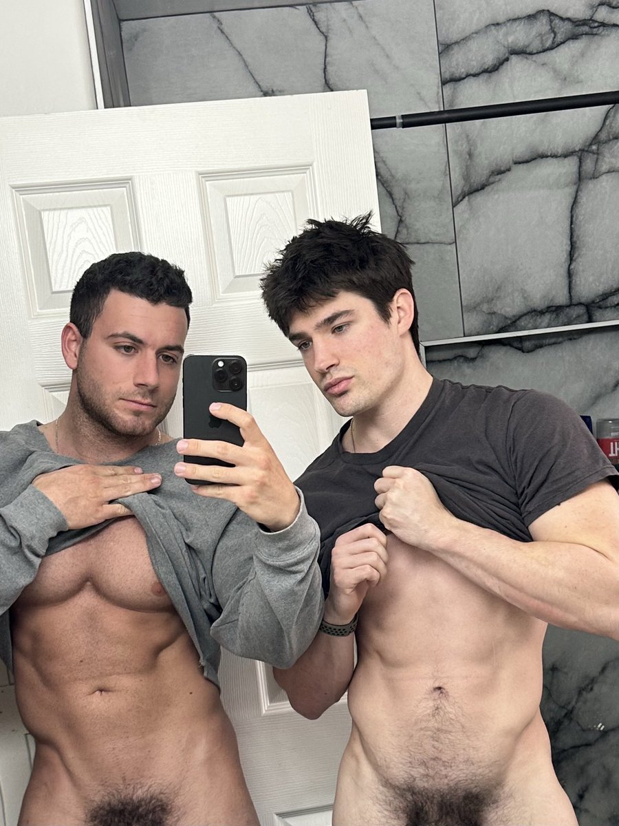 brooksthirdleg's tweet photo. Let’s skip the gym and workout our third legs https://t.co/QiZ0Djz0XG