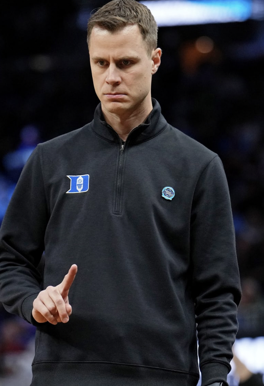 misterpatohere's tweet photo. Some Duke fans calling for Jon Scheyer to be FIRED areinsane.
Dude brought the #1 recruiting class to Cameron.
He's 11-4
Team is fine.
He isn't "soft"
Coach K didn't get in anyone's grill and won us 5 titles.
#DukeNation
#NeedstoBeSaid
#StopTheScheyerSlander https://t.co/dpjEZK2KWH