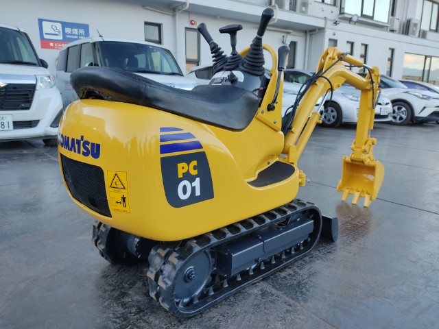 tokuworld7980's tweet image. こんにちは！

本日のご案内機械！[BE2625]
toku-world.com/stock/mini_exc…
#0.007m3 #ミニユンボ #PC01-1A #コマツ

#トクワールド #中古 #重機 #建機 #愛知県 #春日井市
#バックホー #重機買取 #ユンボ買取 #建機買取 #解体  #工事 #道路 #ミニショベル #ユンボ #はたらくくるま #重機好き #豆ユンボ