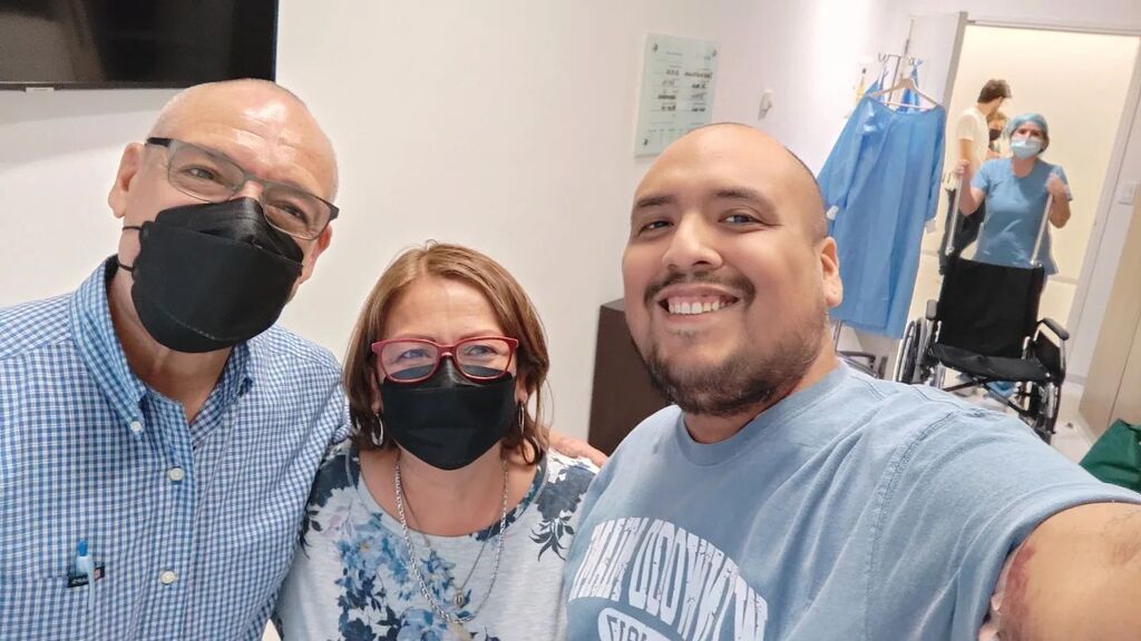 El gran momento. Listo para salir de la habitación con mis más grandes pilares y soporte. Los amo. <a href="/federicojibaja/">Federico Jibaja</a> @marissasalvade instagr.am/p/CnDlNTrLYkL/