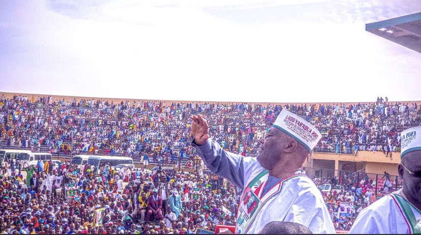 Zayyan_ubandoma's tweet photo. “That one, SEYI will talk to you” https://t.co/4sS6CmcIlL