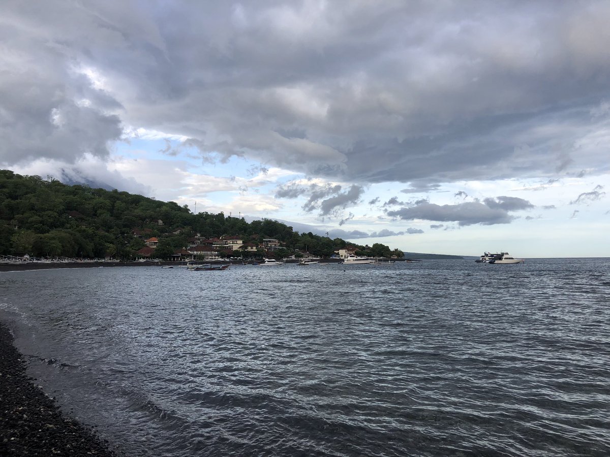 ulli is here … 🌋😎🏝️