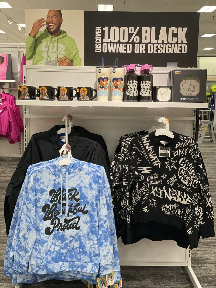 Shout out to TL Jen for setting our  BHM Collection 🤩#BlackHistoryMonth  #TARGET #T0665 <a href="/GladieuxKristin/">Kristin Gladieux</a> <a href="/ParkerTGT/">Parker</a> @JenniferT0665