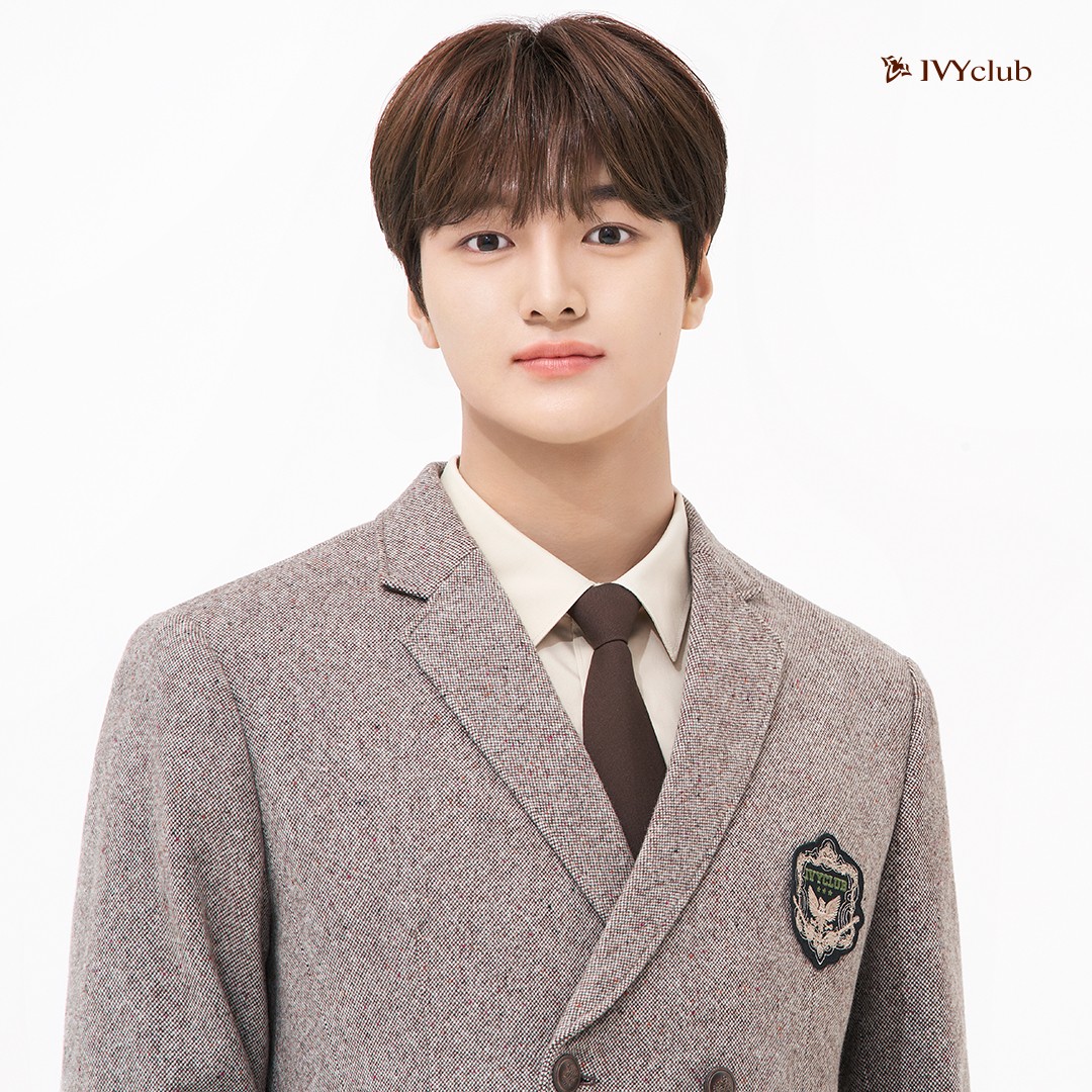 emflvlscha's tweet photo. 아이비클럽 인스타 #차준호 🤎 https://t.co/W2ngtCx0Xx