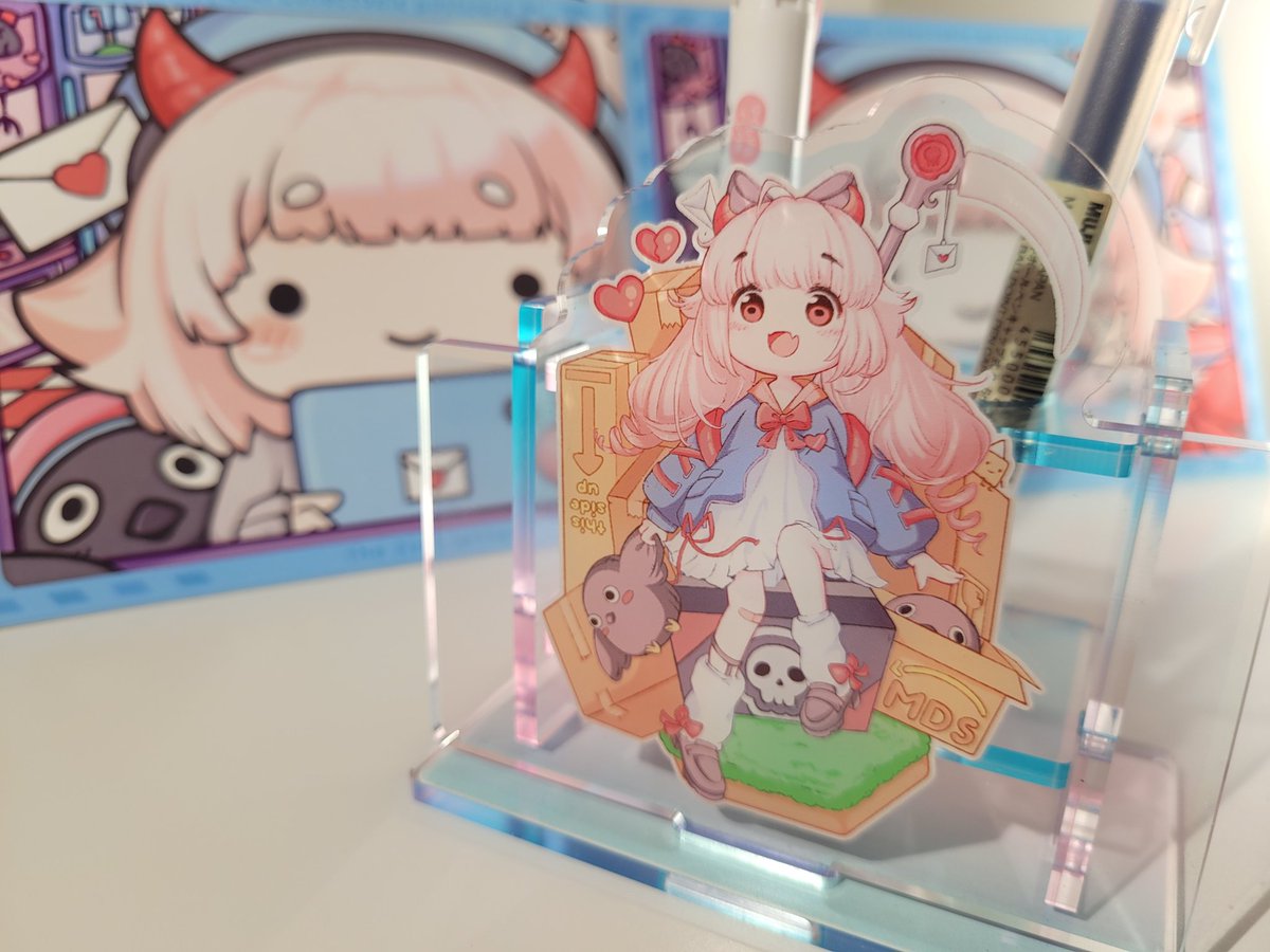 sealine8717's tweet photo. Special delivery from @MatsuroMeru ๐ #Meruch #PostMeru #MeruMerch https://t.co/gWDxz6g1vf