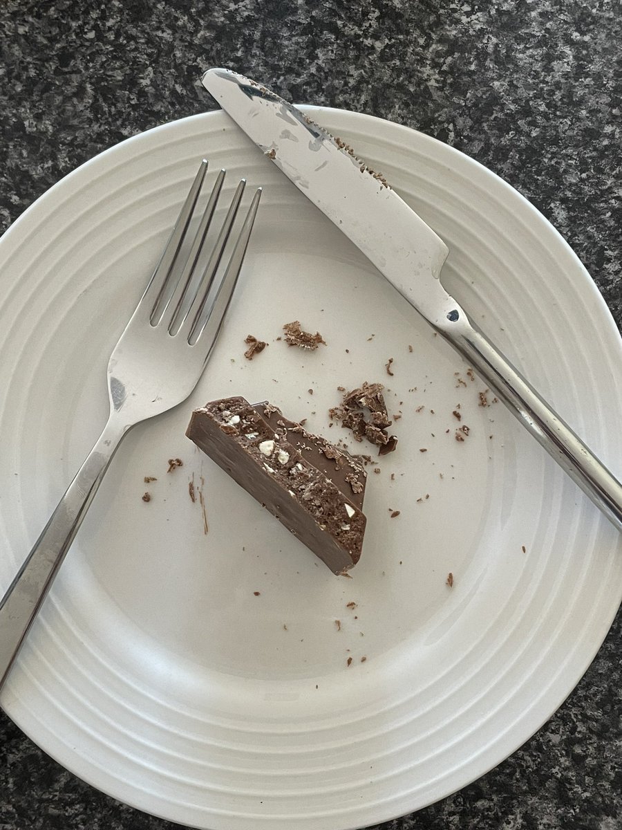 immy_kb's tweet photo. @andytomlee minimising risk of mouth injury https://t.co/XVAMhG9oY7