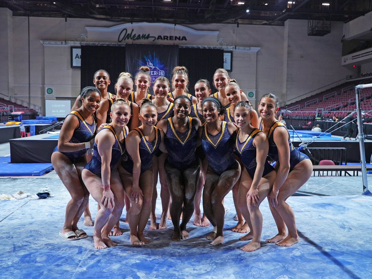 Team 47 is ready to rock &amp; roll in Las Vegas! 

#GoBlue