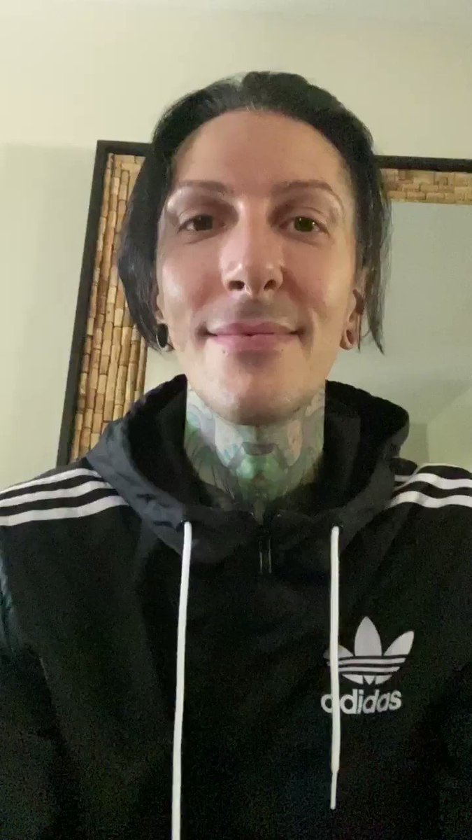DailyCerulli's tweet photo. Chris Motionless Motionless in White https://t.co/4DoLLvGkQJ
