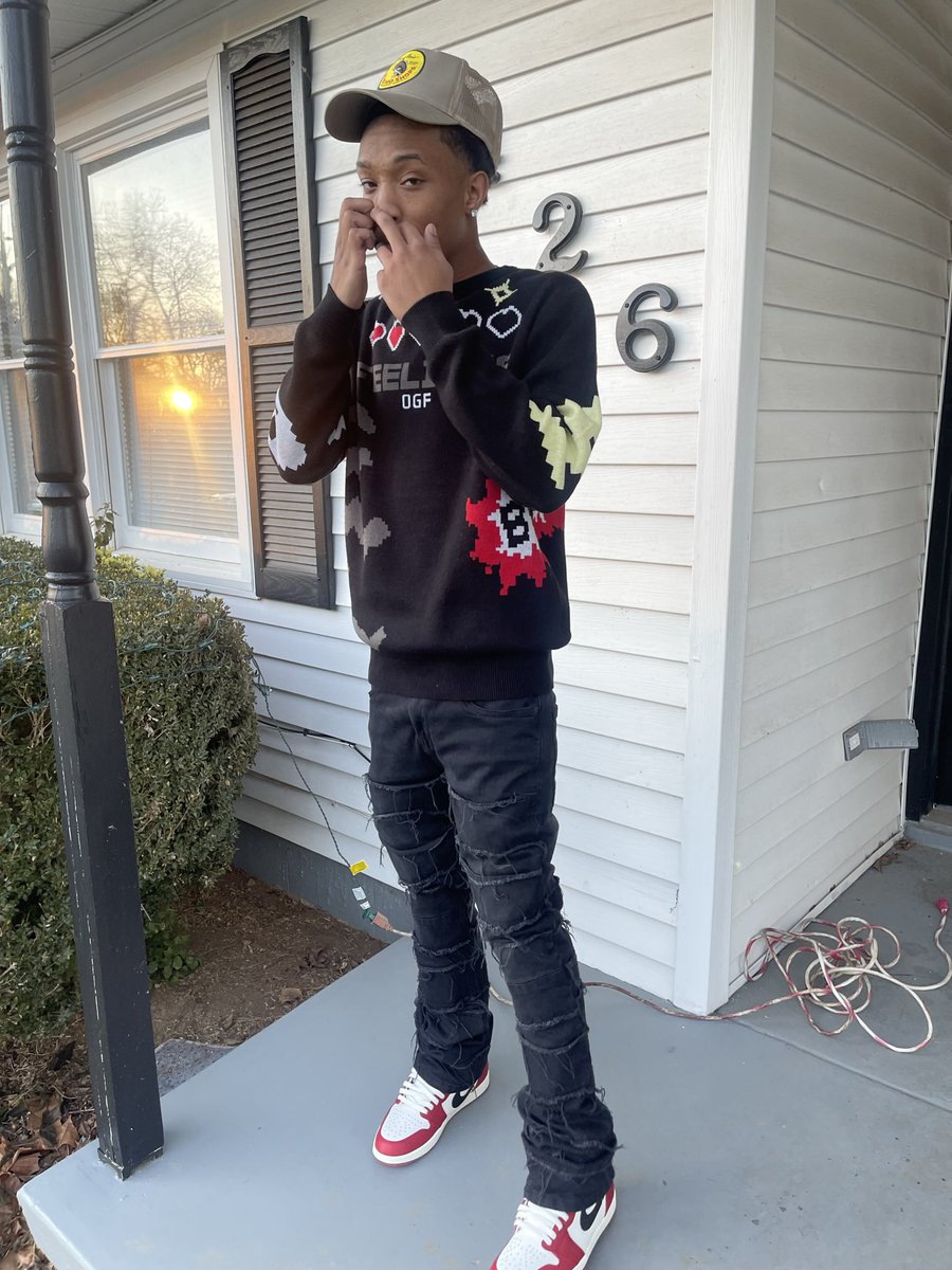 vlonedesmo's tweet photo. And I don't give a fuck what it take to win, nigga l'm gon' win 🤾🏾‍♂️❣️ https://t.co/OOmkYBzvD5