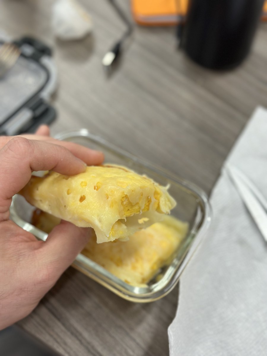 jmatano's tweet image. 1/5/2023 - 268.9 (-9.3lbs YTD). Scale weight is a funny thing. Almost for sure tomorrow will be higher. Oven roasted chicken wings and a cheese wrapped French omelette were todays highlights. #keto #weightlossjournal #dadketolife