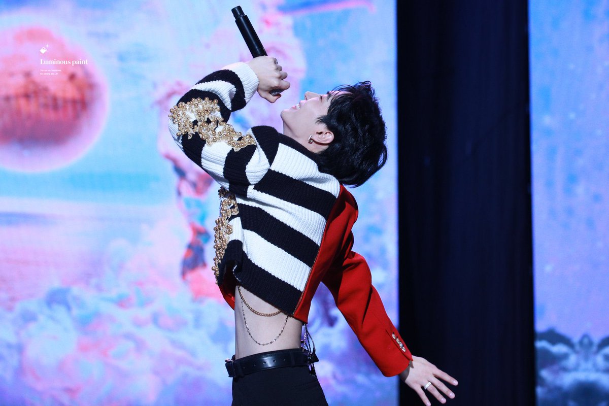 221218 luminous0608 ♥️
#김종현 #KIMJONGHYEON