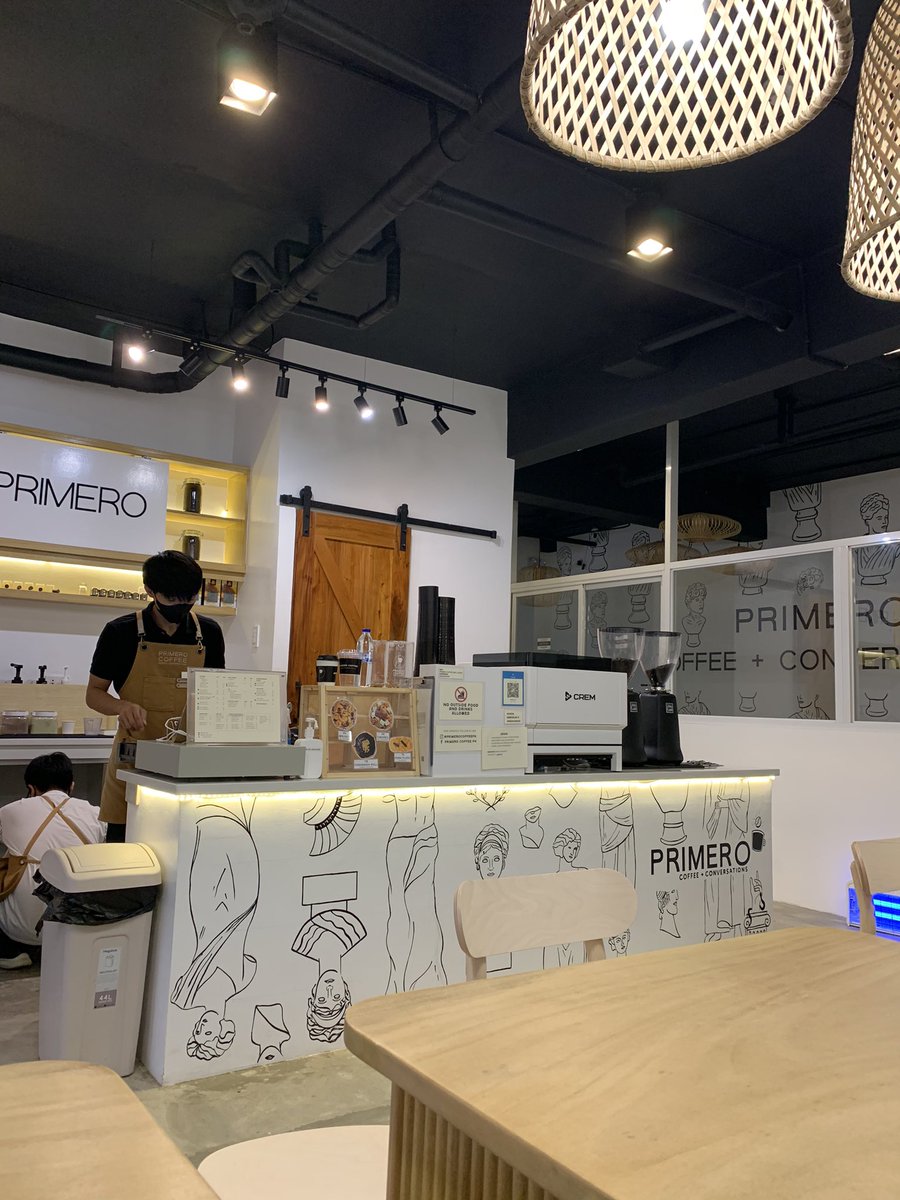 Trying out this new coffee shop at SBMA. 24 hours daw sya yey 😁
