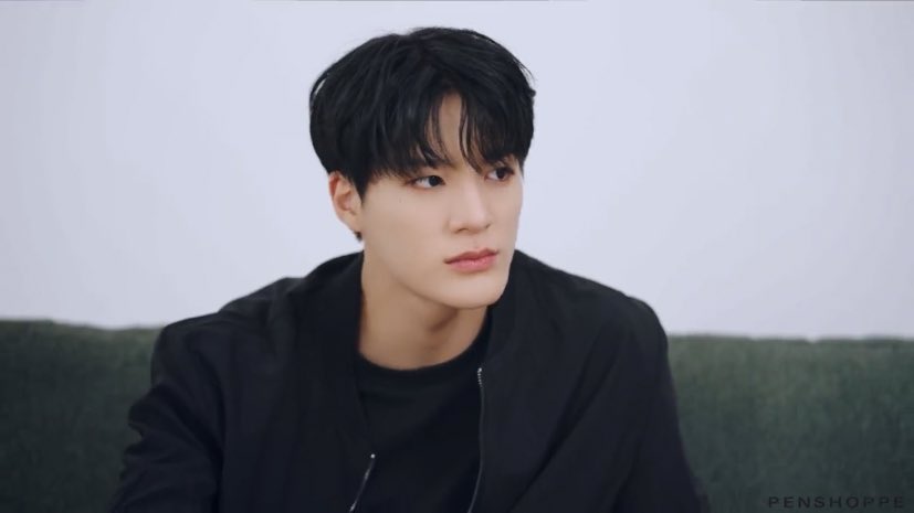 LJNFEED's tweet photo. #JENO #제노 https://t.co/kSNgwzgRpq