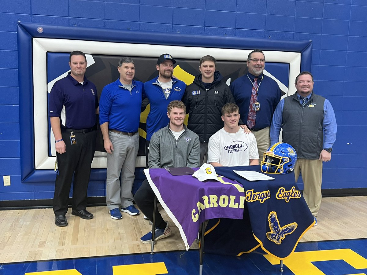 boyce_jett's tweet photo. After a great call with @CoachTPurcell I am excited to announce my commitment to @FootballCarroll! Have to thank my family, teammates, coaches and community for getting me to this point!! @CoachPfanny #fightclub23 https://t.co/9LYmmeIcYD