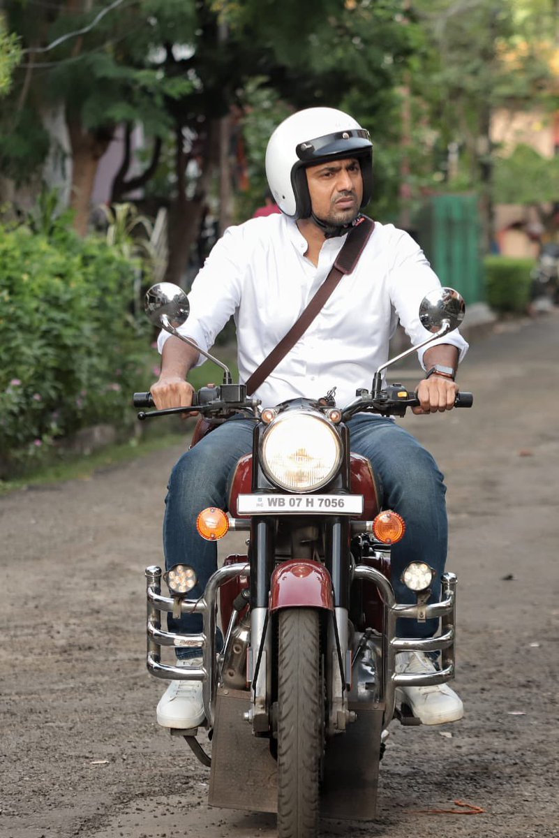 idevadhikari's tweet photo. Reel or Real ..Helmet is must 👩🏻‍🚒 🏍️
Safety first..
#projapati 🦋🦋 
Have u seen the film yet ?
Don miss this one ☝️ https://t.co/sl2dzwH082